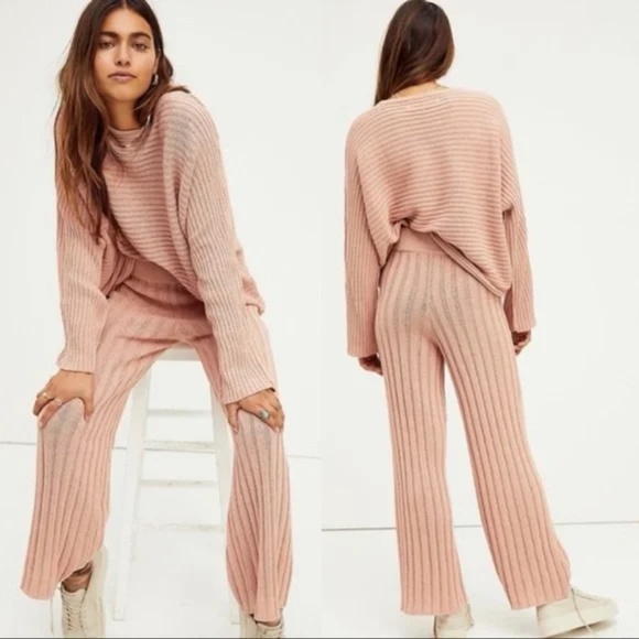 Free People Beach Lounge Ribbed Imogene Sweater Set in Smoothie Size Large NEW - Picture 1 of 15